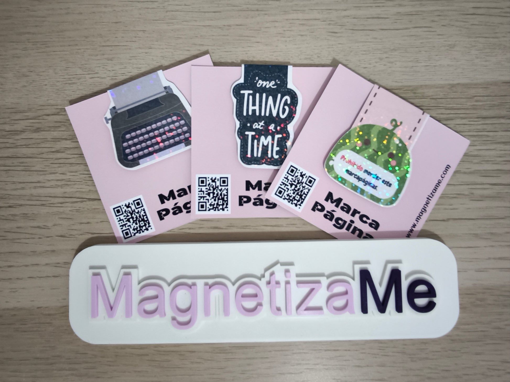 Set de 3 marcapáginas magnéticos personalizados – Marca tus lecturas con tus recuerdos