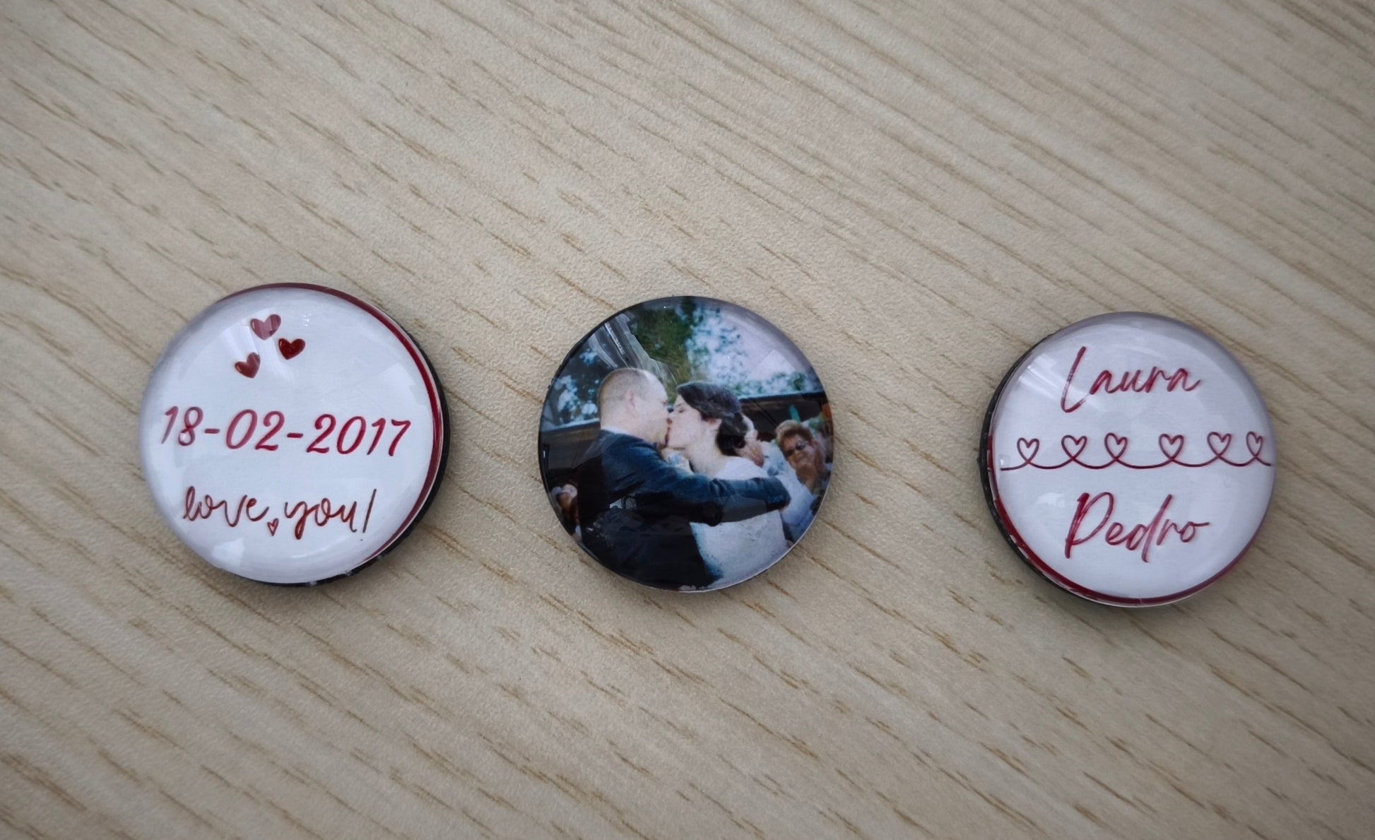 Trío de Imanes Burbuja Personalizados San Valentín – Fotos y Fecha Especial